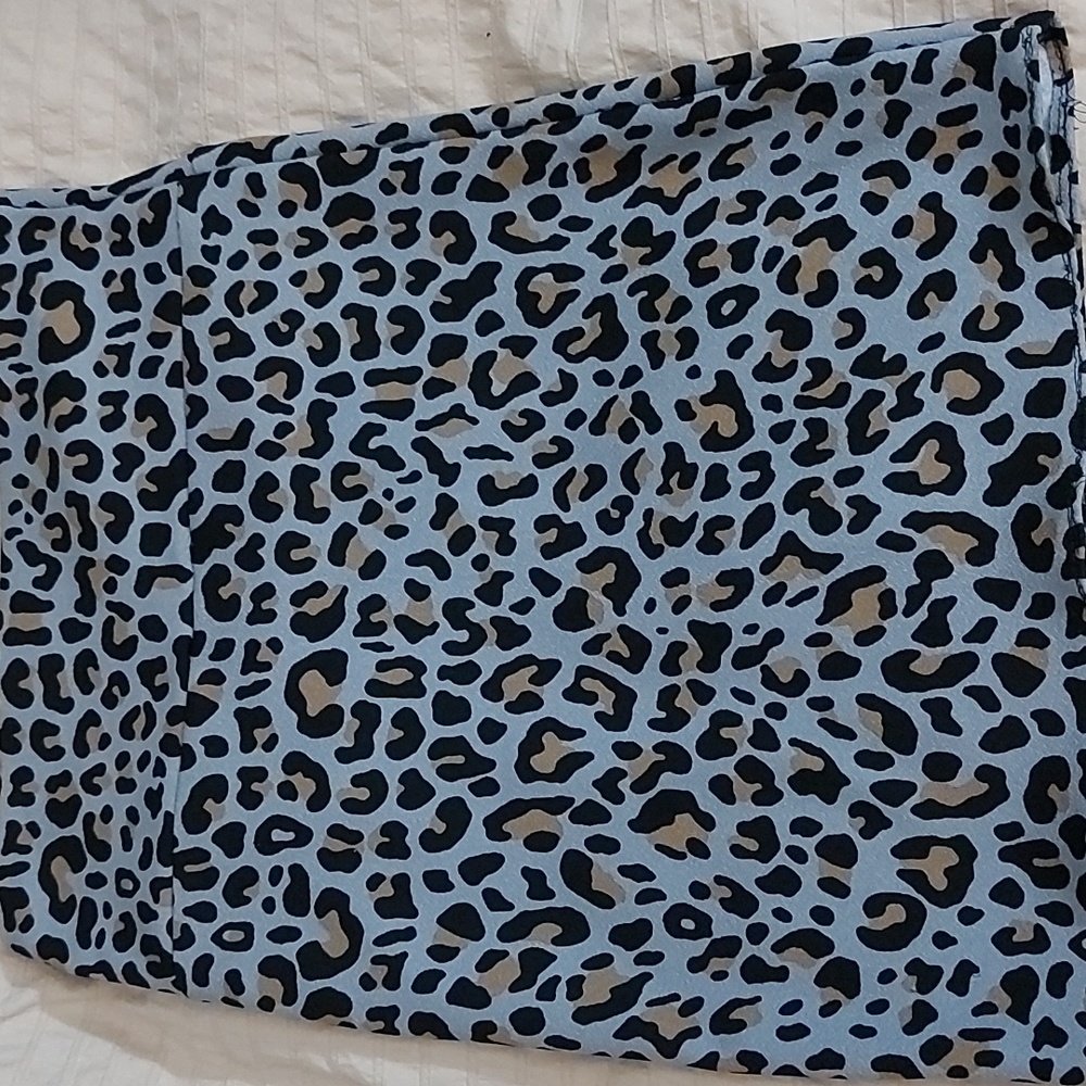 Lula Roe Leopard Print Mini Skirt - Picture 4 of 4